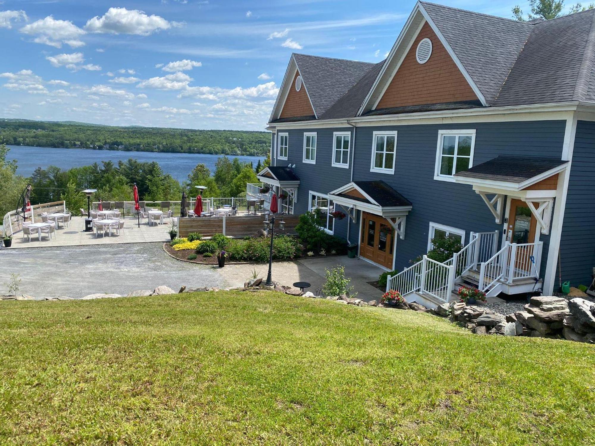 Location Au Sommet Du Lac Magog Dış mekan fotoğraf