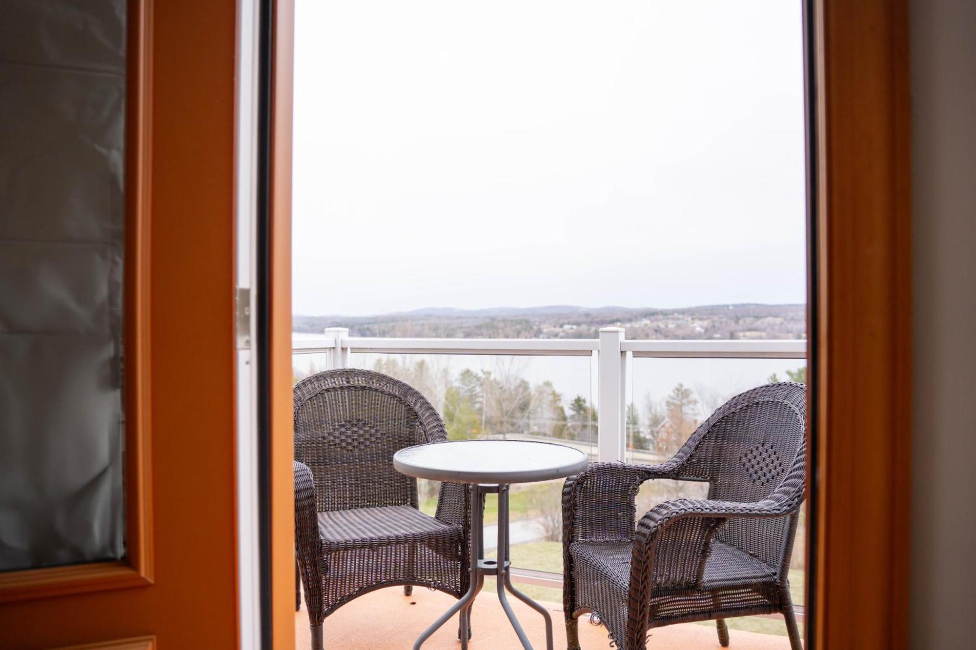 Location Au Sommet Du Lac Magog Dış mekan fotoğraf